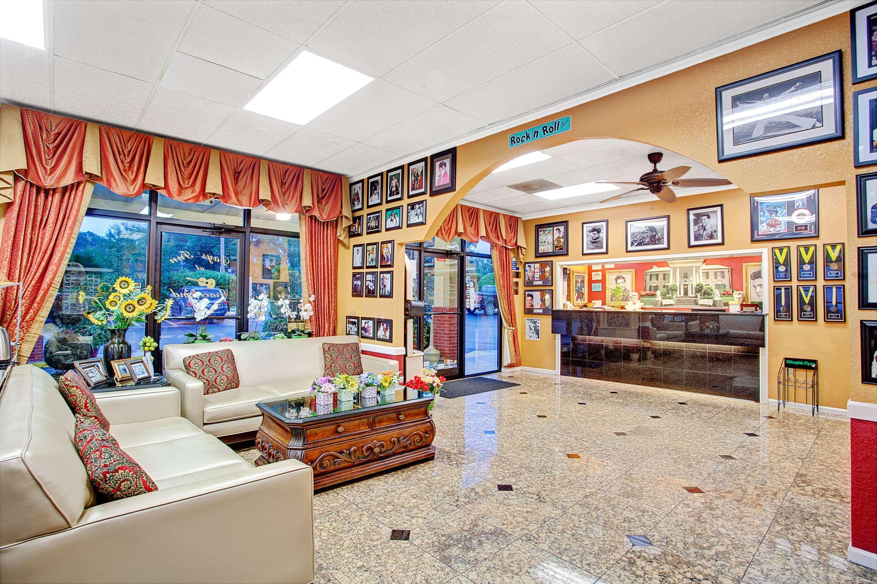 Days Inn By Wyndham Memphis At Graceland Dış mekan fotoğraf